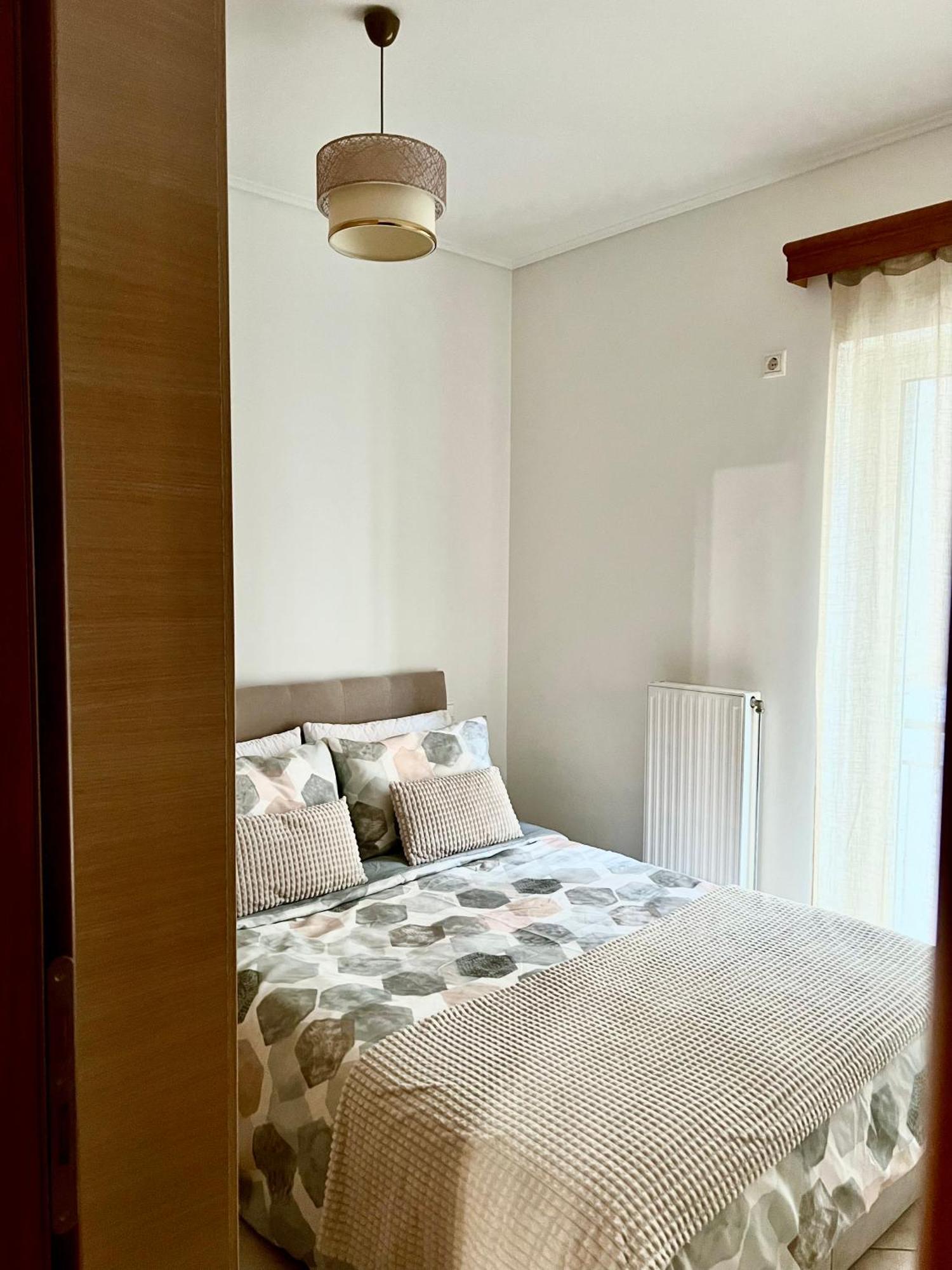 H&H Cozy Retreat Leilighet Pireus Eksteriør bilde